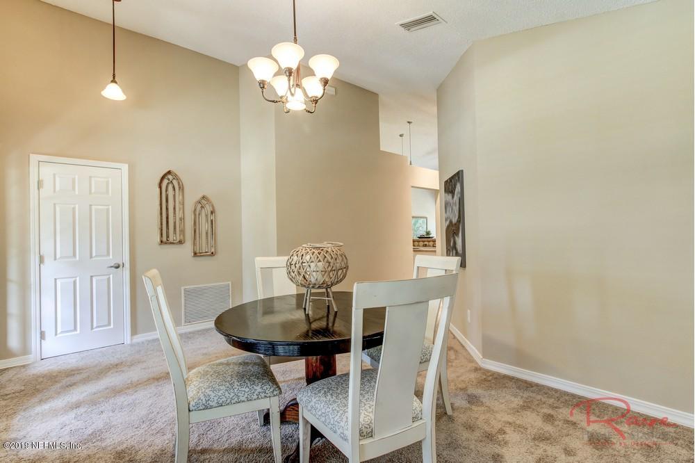 7635 Rudy Court Jacksonville, FL 32210 - Photo 3 of 30 Rave Home Staging Jacksonville (2) WEB w