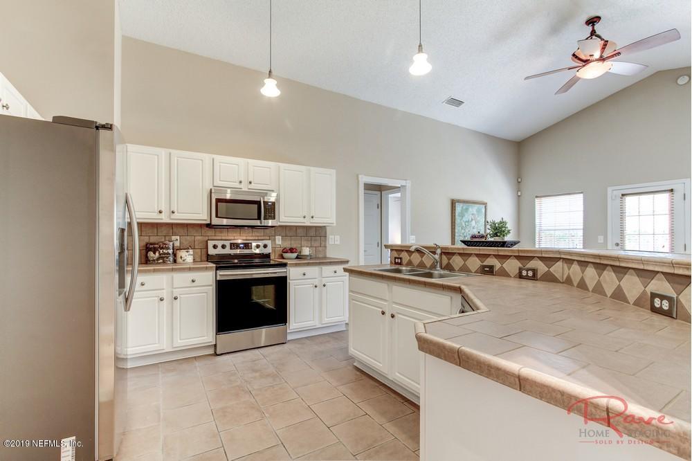 7635 Rudy Court Jacksonville, FL 32210 - Photo 6 of 30 Rave Home Staging Jacksonville (5) WEB w