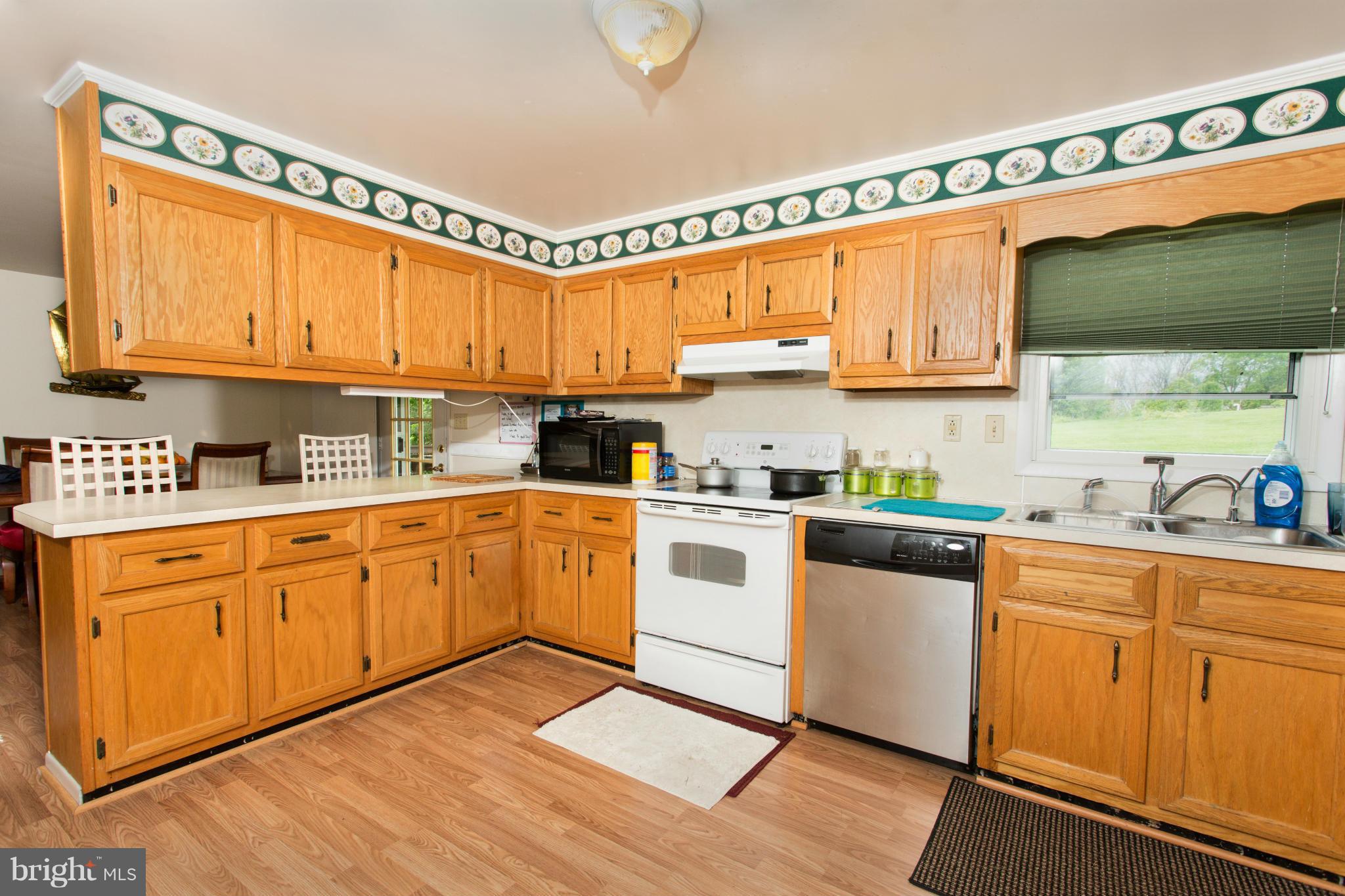 8542 Mapleville Road Boonsboro, MD 21713 - Photo 6 of 29 Kitchen