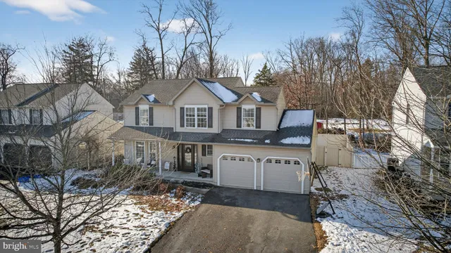 $474,900 | 207 Woodbridge Lane, Douglassville, PA 19518