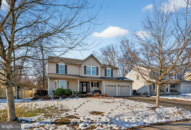 $474,900 | 207 Woodbridge Lane, Douglassville, PA 19518