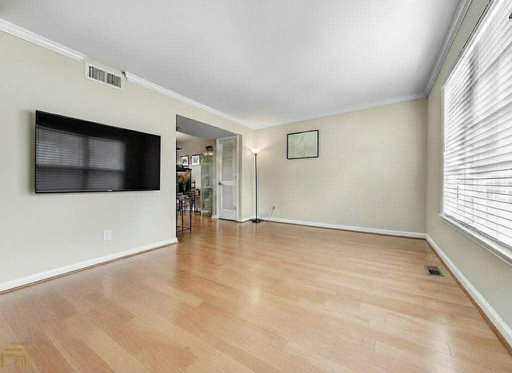 6940 Roswell Road, Unit 8F Atlanta, GA 30328 - Photo 6 of 10