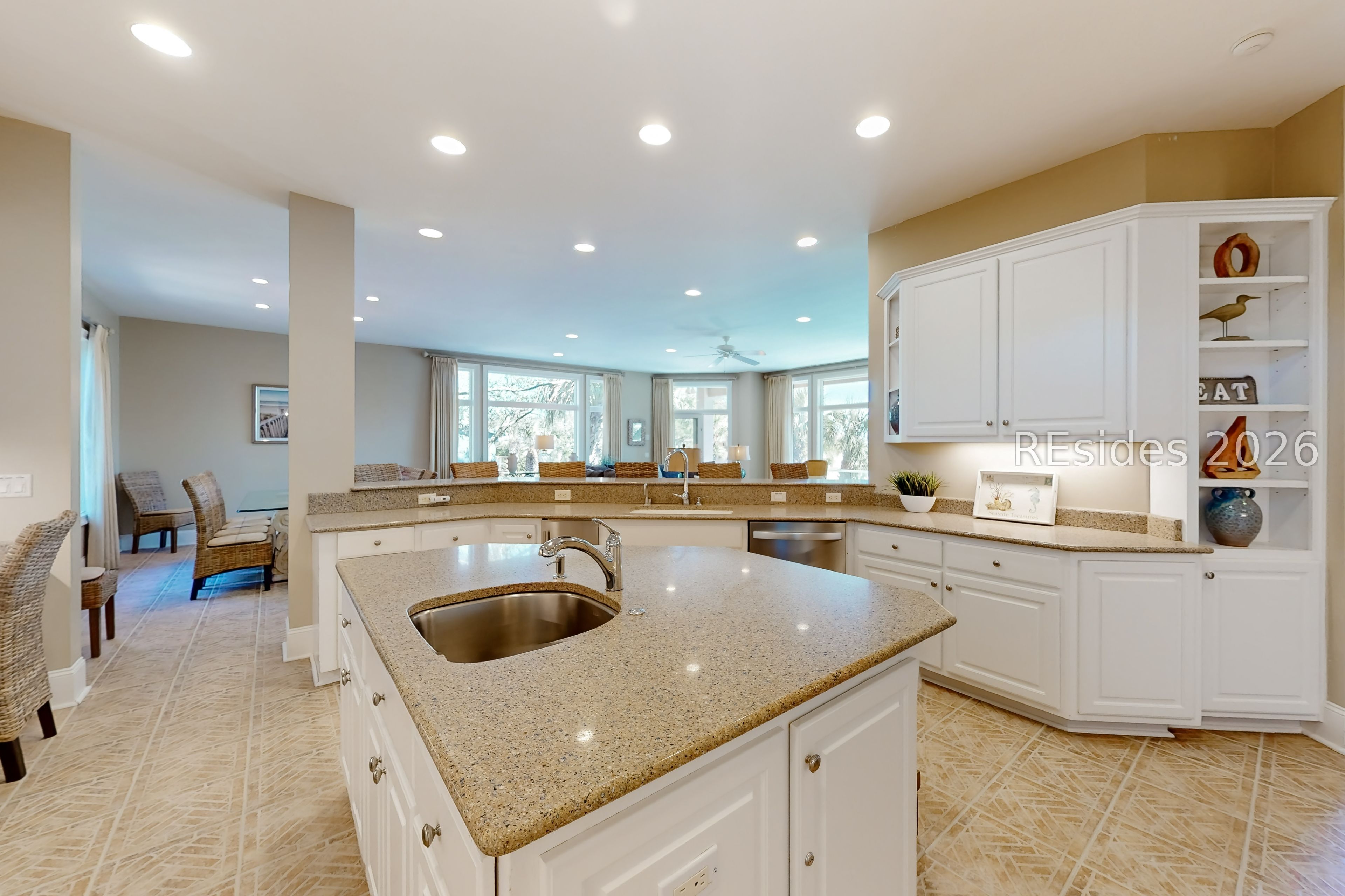 8 Curlew Road Hilton Head Island, SC 29928 - Photo 12 of 70