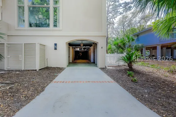 $4,275,000 | 8 Curlew Road, Hilton Head Island, SC 29928