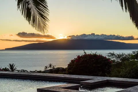 $6,600,000 | 205 Pua Niu Way, Unit A, Lahaina, HI 96761