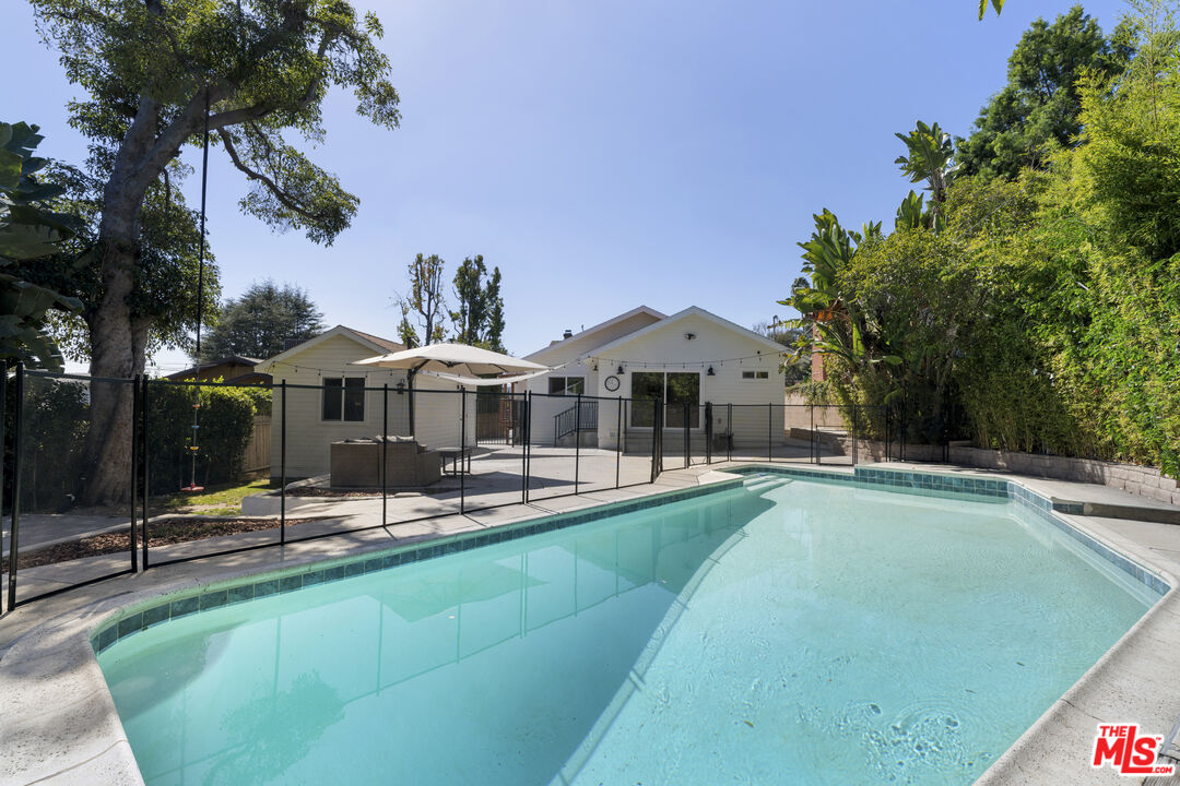 2423 Ridgeview Avenue Los Angeles, CA 90041 - Photo 27 of 30 Gallery Image 27