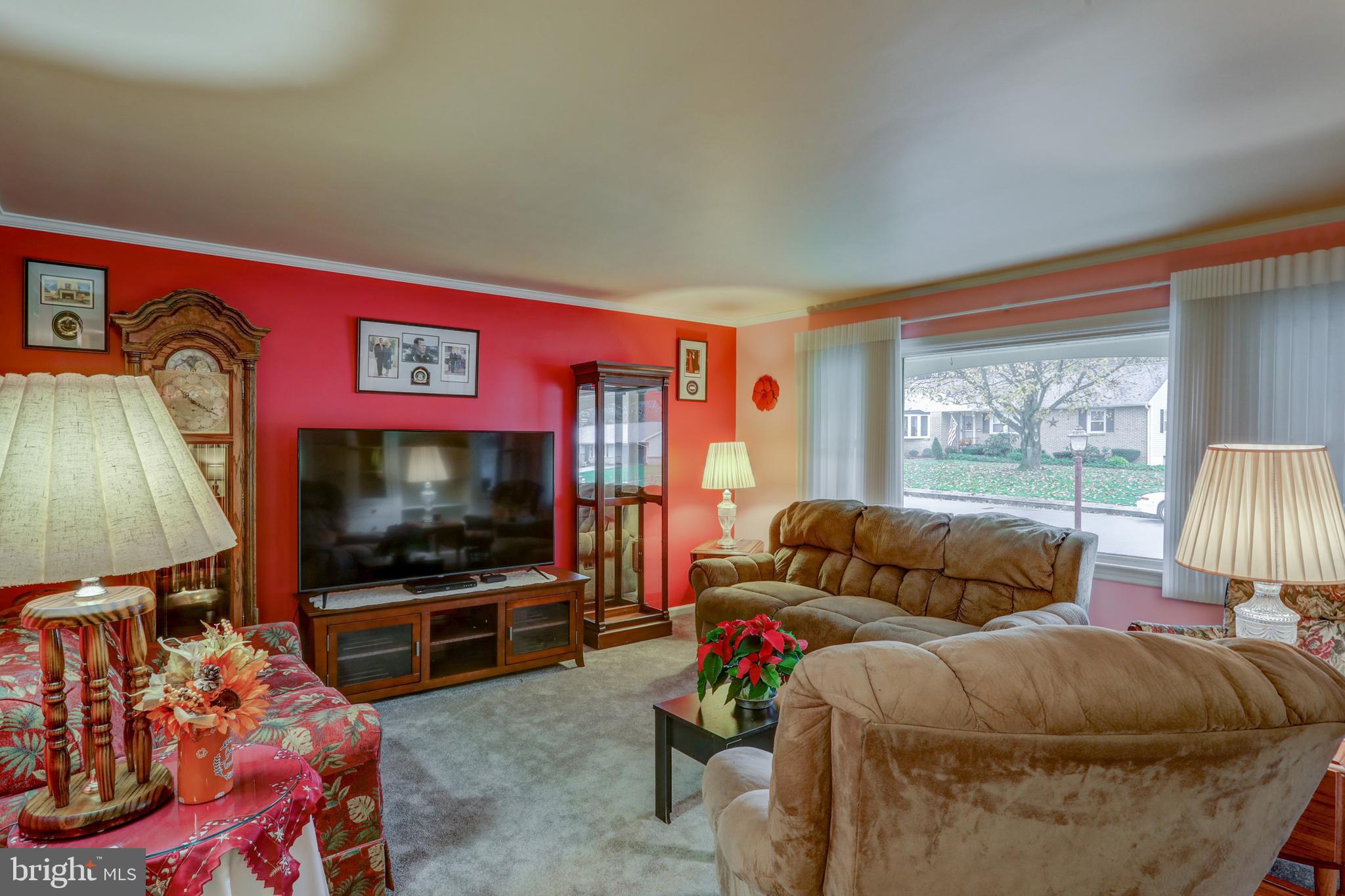 121 Bomberger Road Akron, PA 17501 - Photo 14 of 50
