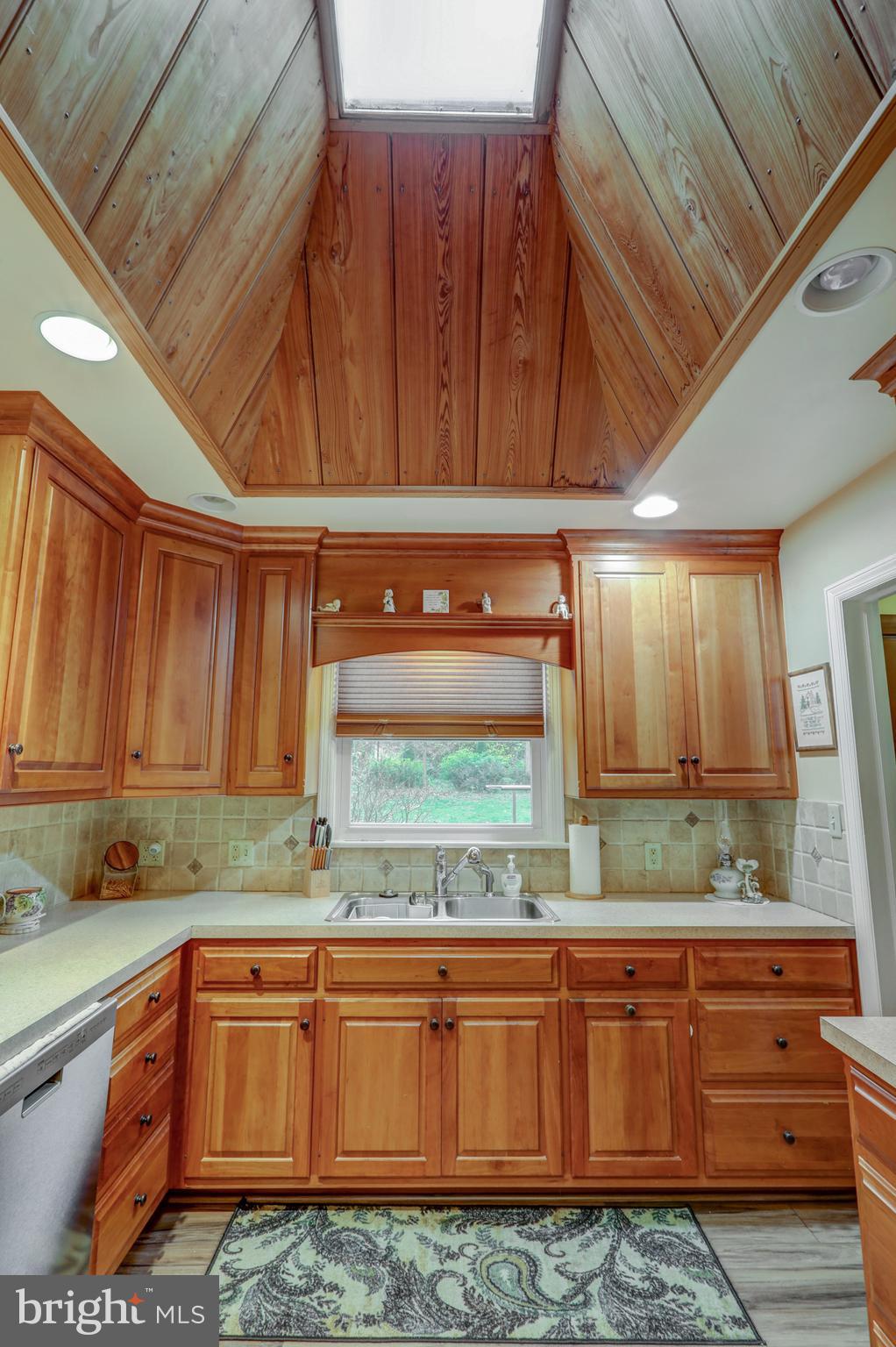 121 Bomberger Road Akron, PA 17501 - Photo 19 of 50