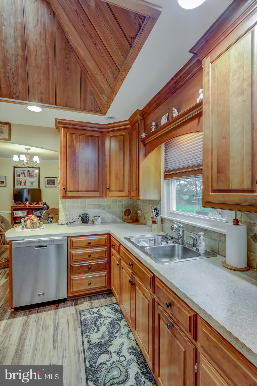 121 Bomberger Road Akron, PA 17501 - Photo 21 of 50