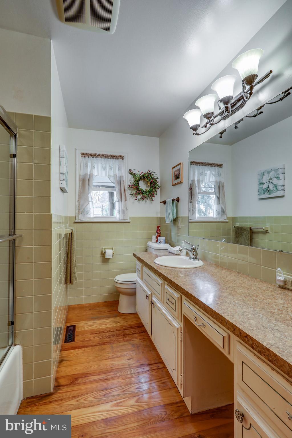 121 Bomberger Road Akron, PA 17501 - Photo 39 of 50