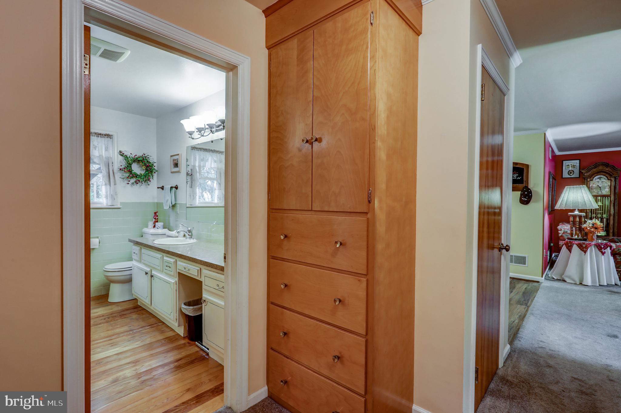 121 Bomberger Road Akron, PA 17501 - Photo 41 of 50