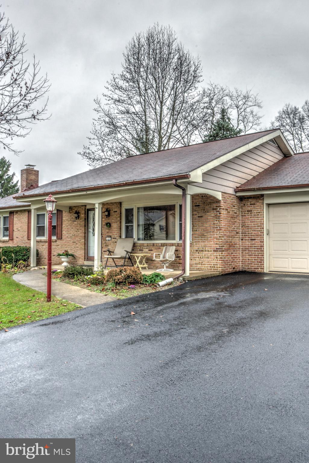 121 Bomberger Road Akron, PA 17501 - Photo 5 of 50