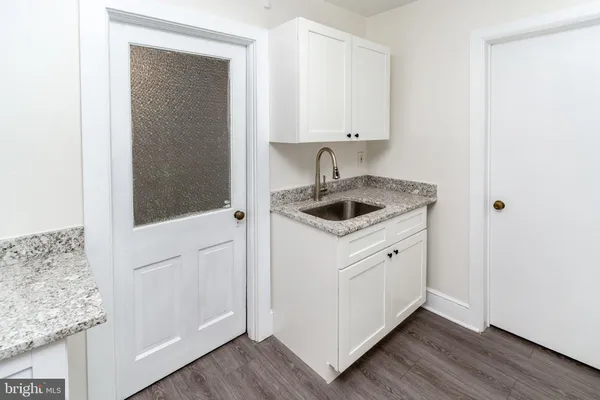 $2,100 | 24-26 Bank Street, Princeton, NJ 08542