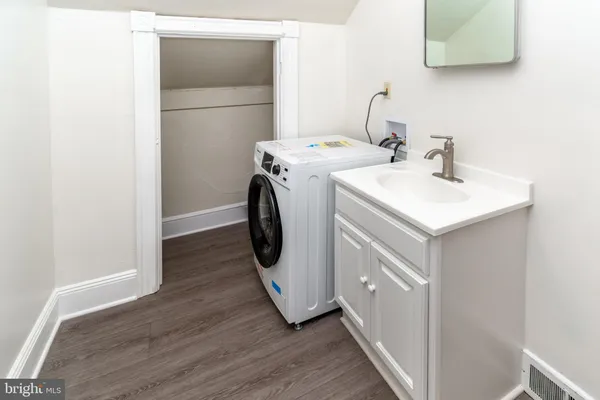 $2,100 | 24-26 Bank Street, Princeton, NJ 08542