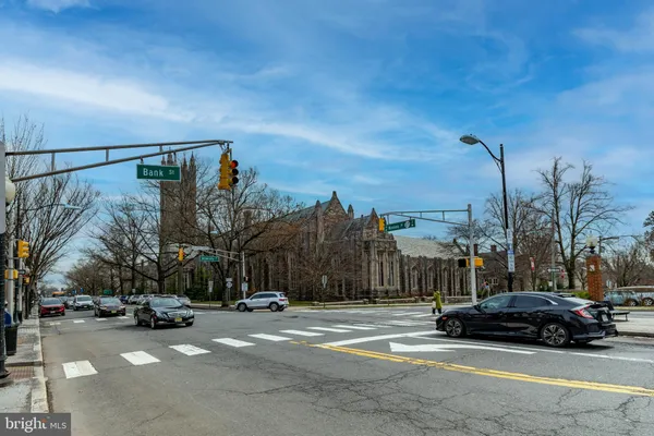 $2,100 | 24-26 Bank Street, Princeton, NJ 08542