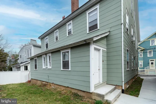 $2,100 | 24-26 Bank Street, Princeton, NJ 08542