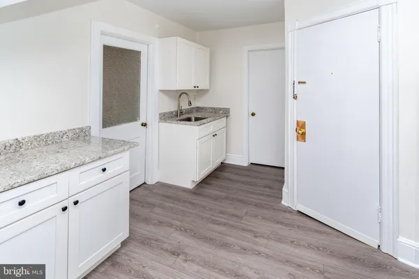 $2,100 | 24-26 Bank Street, Princeton, NJ 08542