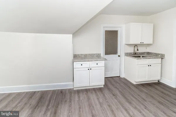 $2,100 | 24-26 Bank Street, Princeton, NJ 08542