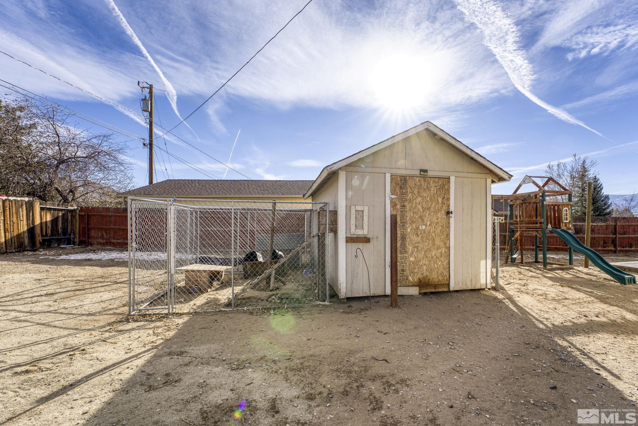 3810 Snipe Drive Reno, NV 89508 - Photo 35 of 38 a view of a house with backyard