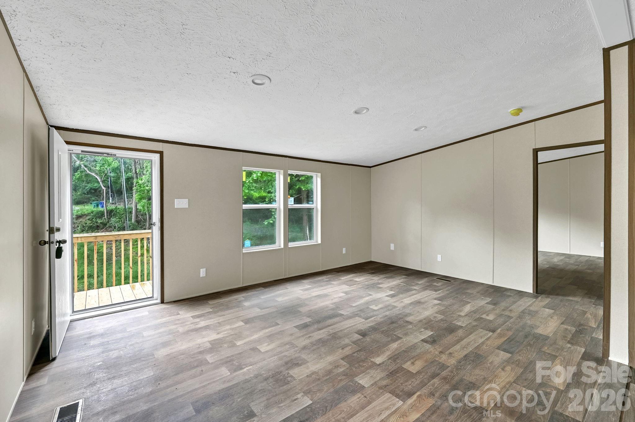 49 Spivey Mountain Road Asheville, NC 28806 - Photo 13 of 40