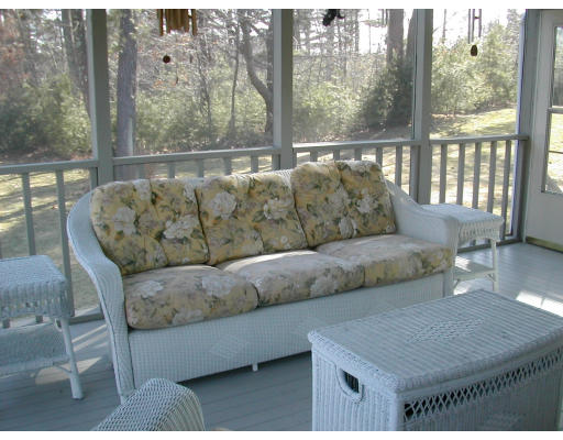 28 Fox Run Road Medway, MA 02053 - Photo 7 of 8 Gallery Image 7