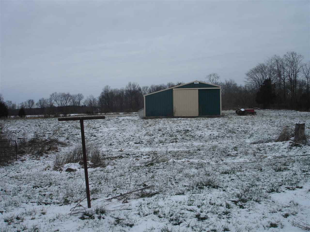 9003 Kieffaber Road Worthington, IN 47471 - Photo 3 of 10 Gallery Image 3
