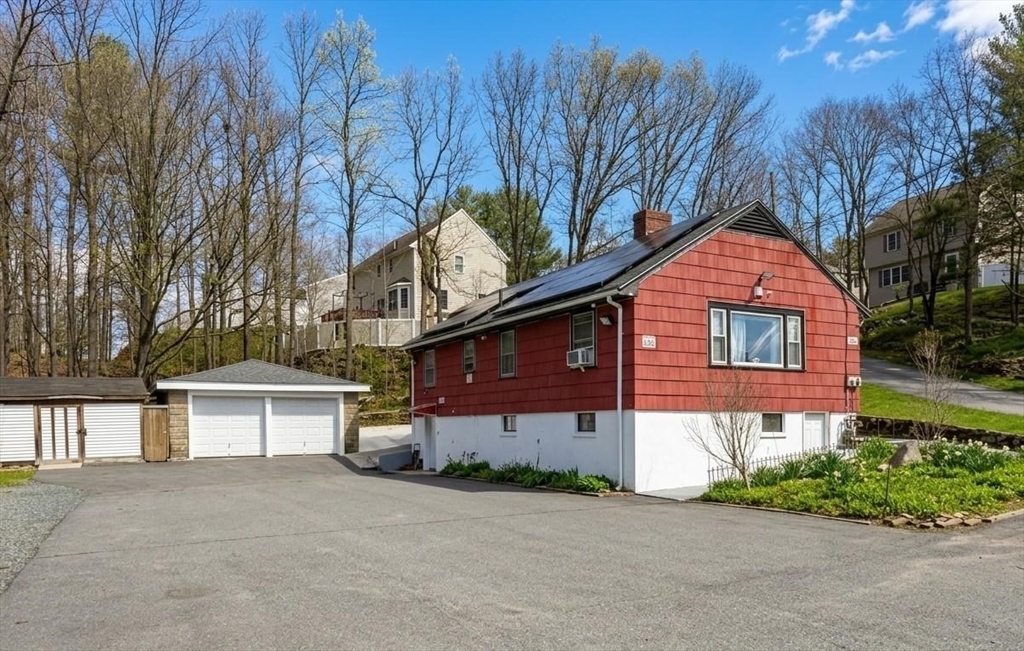 222 Walnut Street Saugus, MA 01906 - Photo 2 of 5