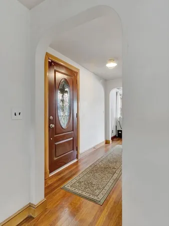 $829,000 | 222 Walnut Street, Saugus, MA 01906