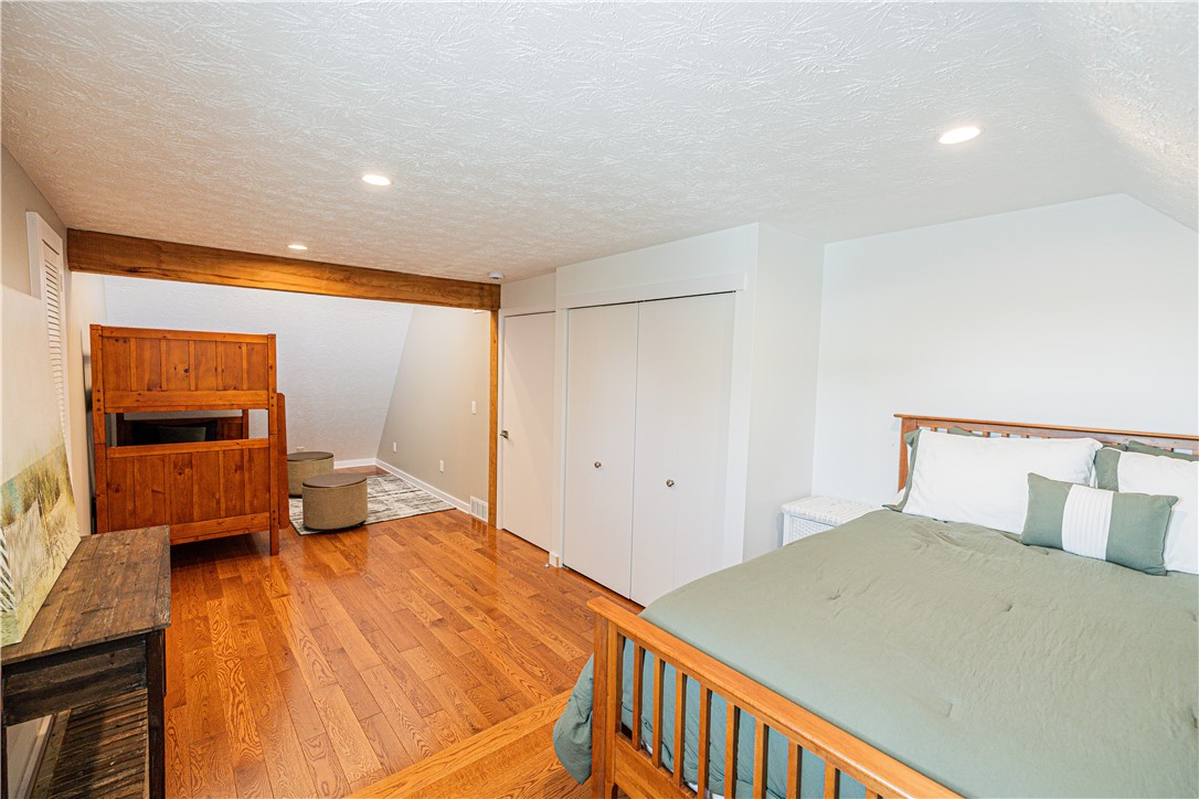 1385 Island Cottage Road Greece, NY 14612 - Photo 19 of 32