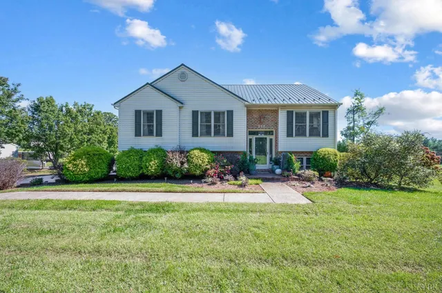 $379,000 | 232 Greenhouse Road, Rustburg, VA 24588