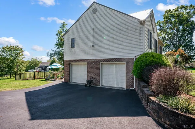 $379,000 | 232 Greenhouse Road, Rustburg, VA 24588