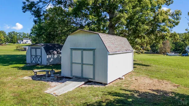 $379,000 | 232 Greenhouse Road, Rustburg, VA 24588