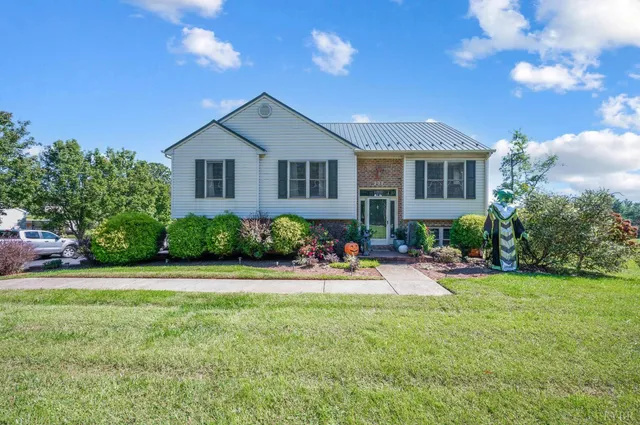 $379,000 | 232 Greenhouse Road, Rustburg, VA 24588