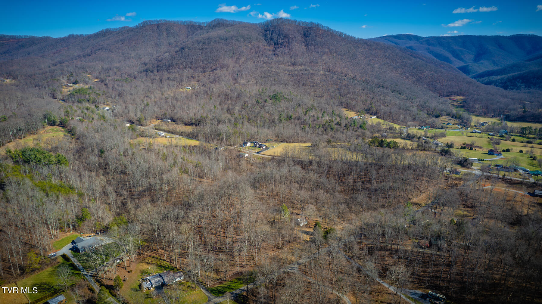 228 Rock House Road Jonesborough, TN 37659 - Photo 12 of 17 111