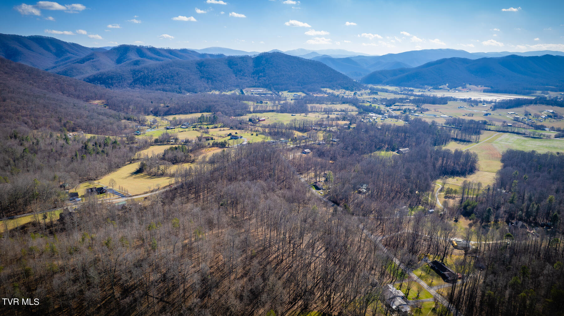 228 Rock House Road Jonesborough, TN 37659 - Photo 13 of 17 112