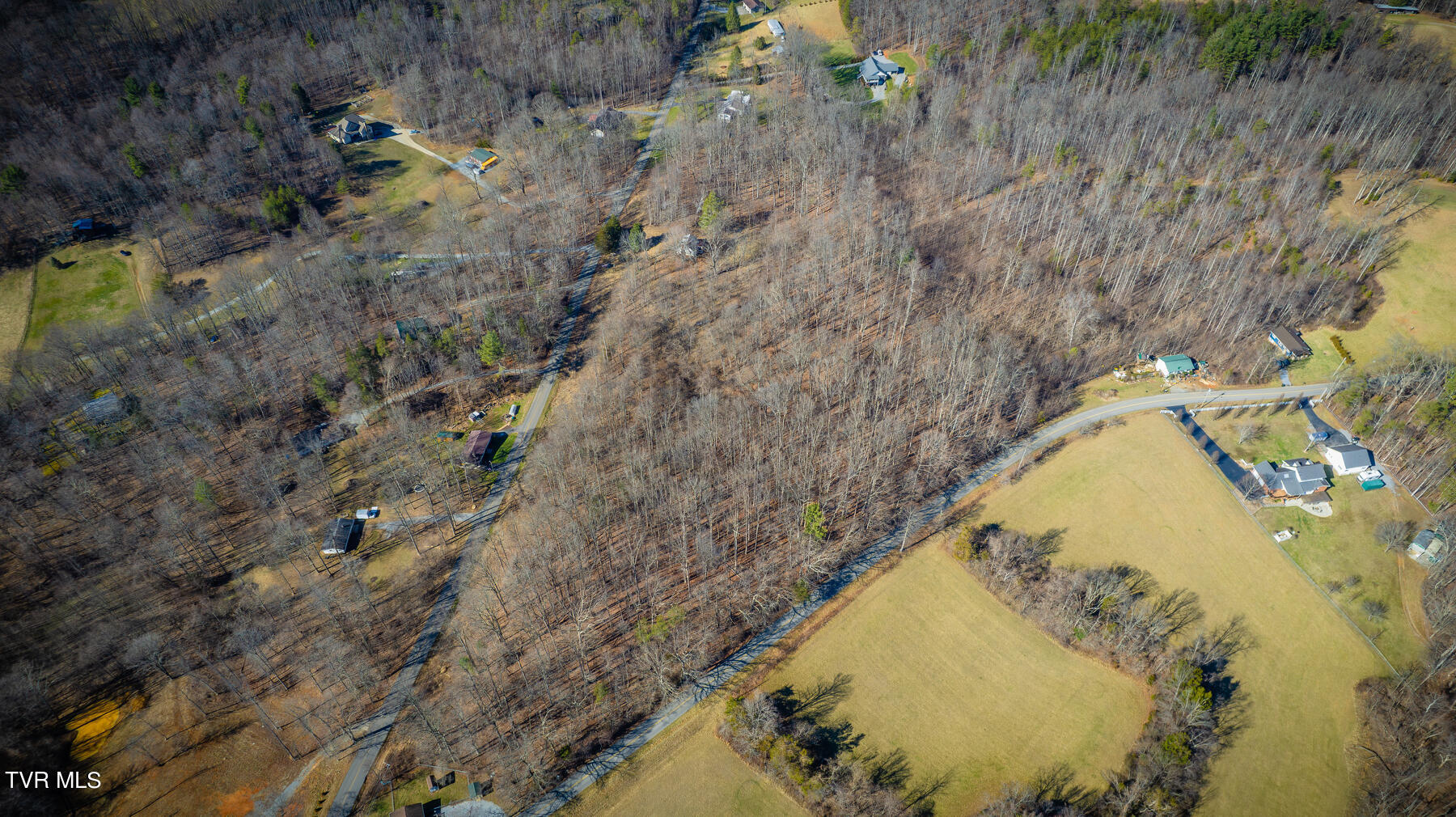 228 Rock House Road Jonesborough, TN 37659 - Photo 8 of 17 107