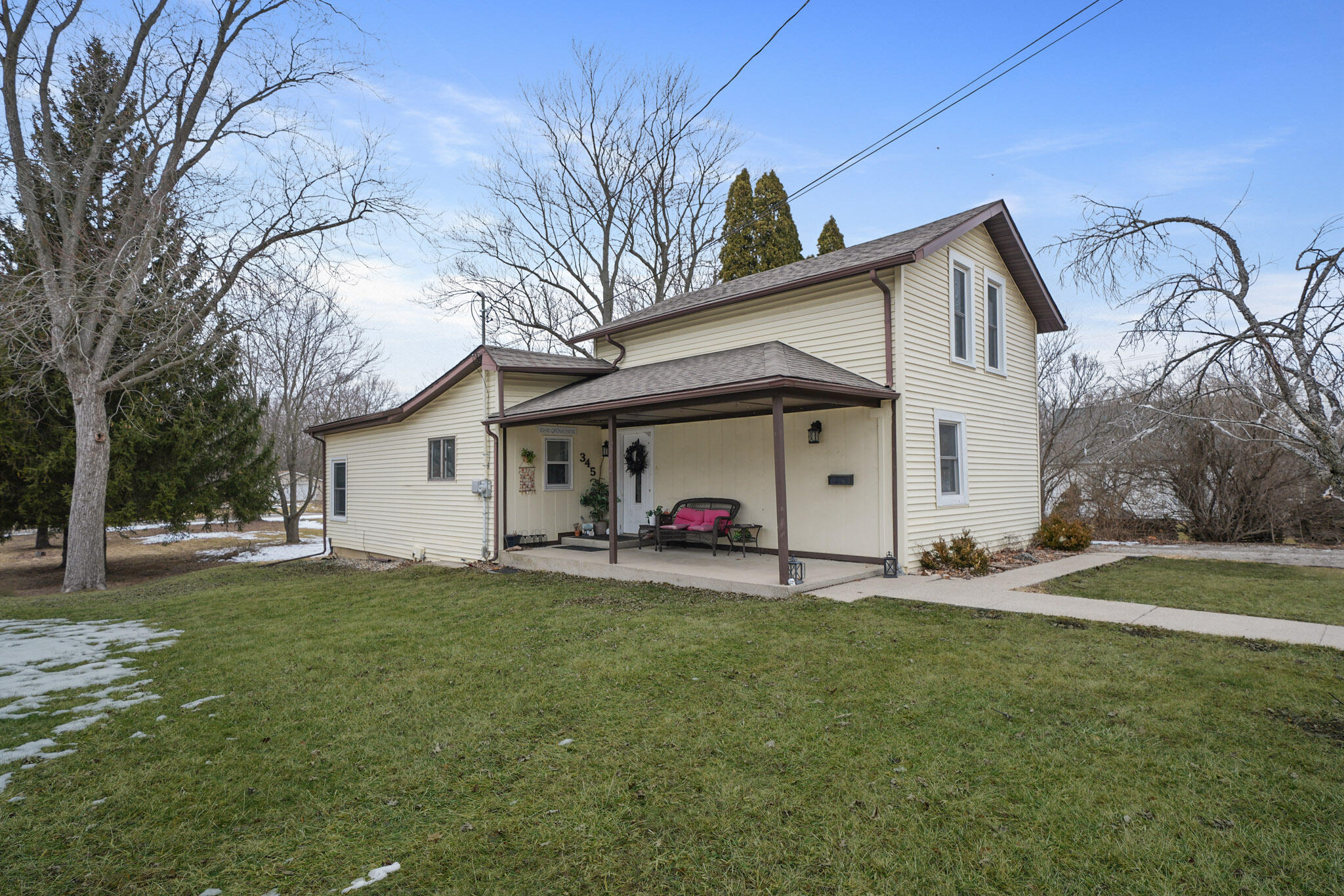345 Castle Street Lowell, IN 46356 - Photo 5 of 27 a view of a house with a back yard