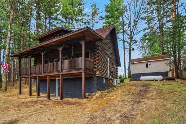 $319,900 | 8254 Spruce Drive, Reading, MI 49274