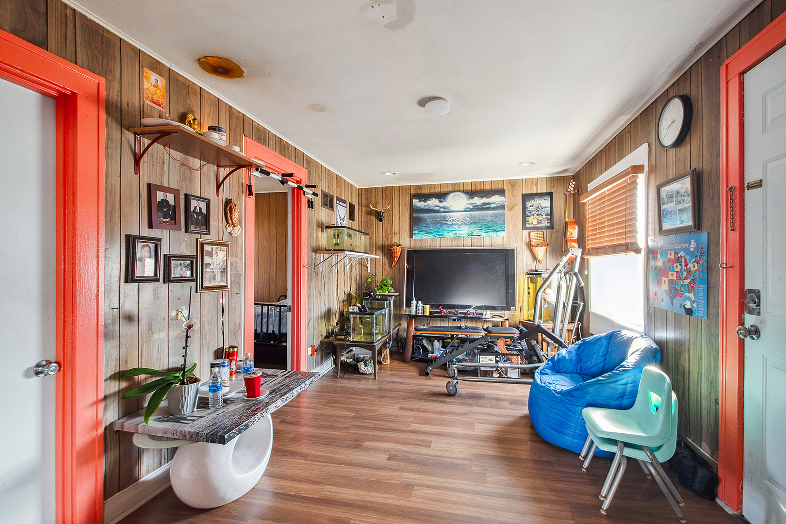 17073 Shea Avenue Hazel Crest, IL 60429 - Photo 14 of 27 a living room with furniture and a flat screen tv
