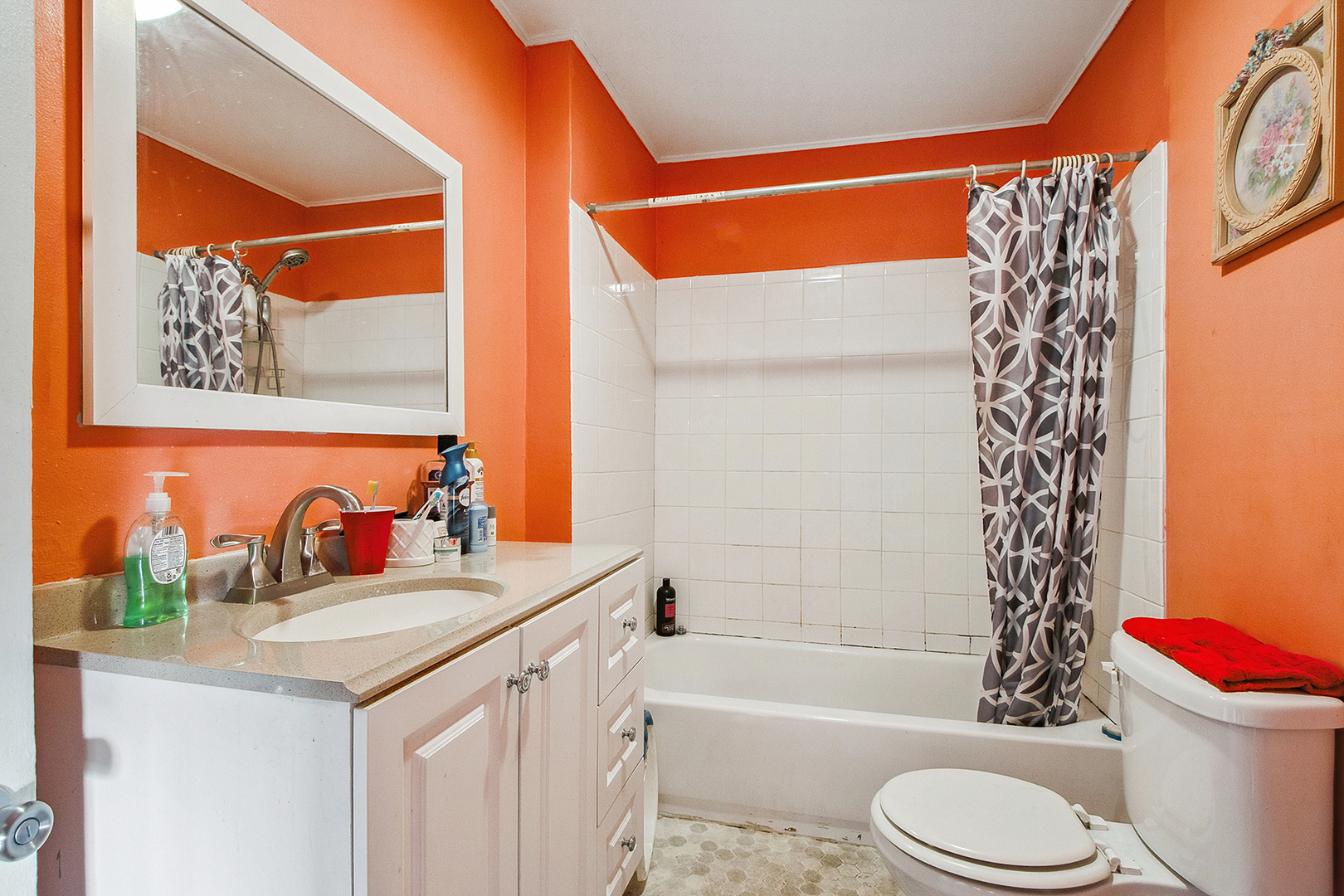 17073 Shea Avenue Hazel Crest, IL 60429 - Photo 18 of 27 a bathroom with a sink toilet and shower