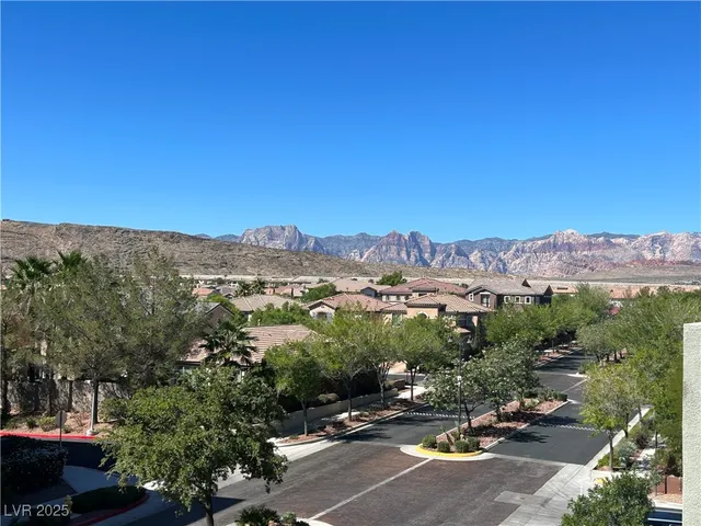 $2,350 | 11461 Vibrant Heights Drive, Las Vegas, NV 89135