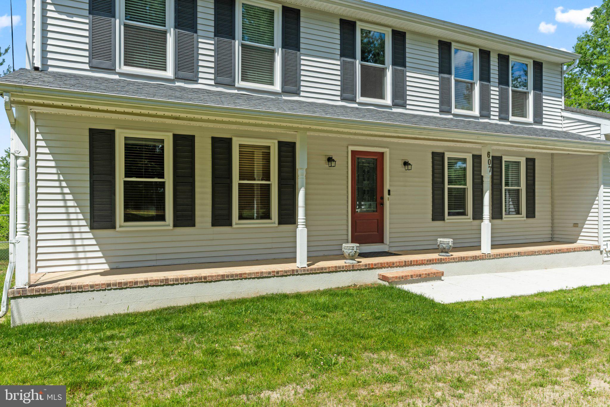 607 Chesterfield Arneytown Road Chesterfield, NJ 08515 - Photo 4 of 57 Charming home with inviting porch.