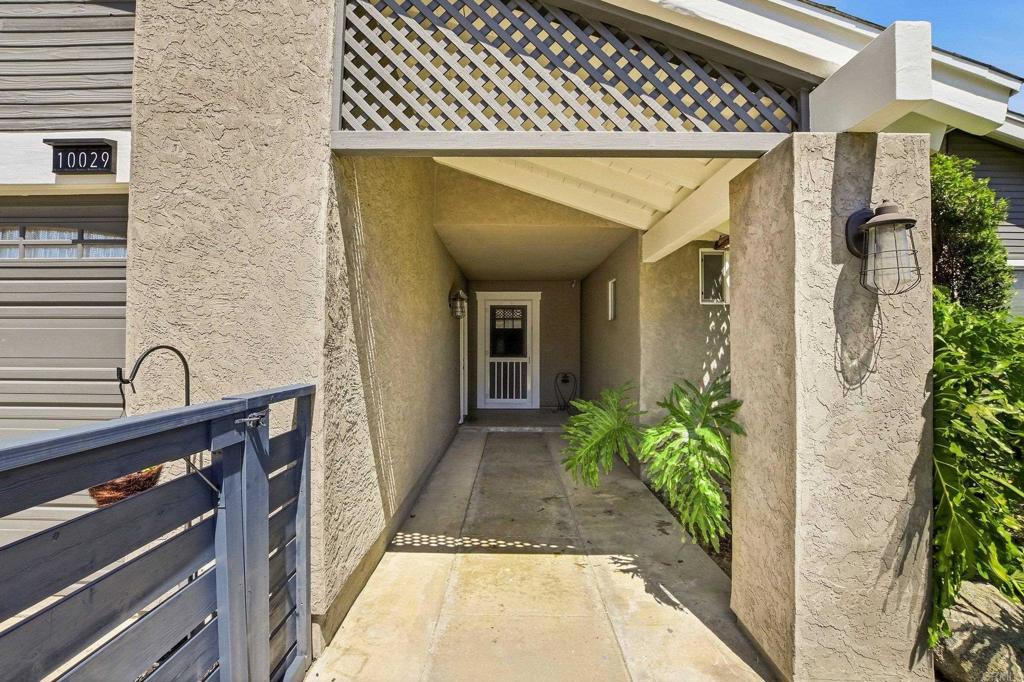10029 Via Leslie Santee, CA 92071 - Photo 34 of 38