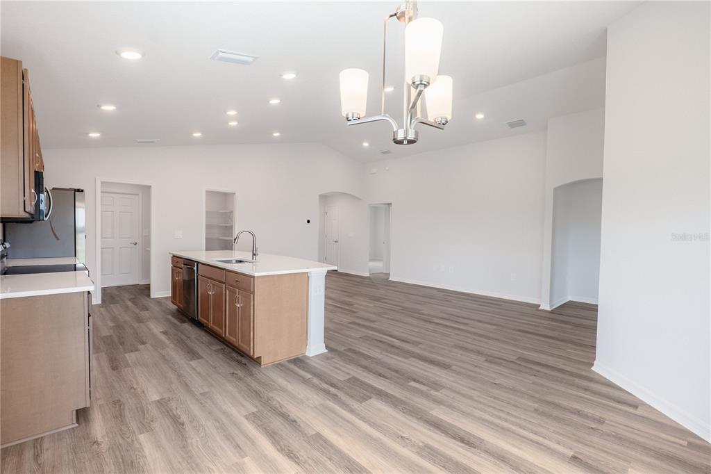 6058 Mangrove Crk Road Wimauma, FL 33598 - Photo 3 of 17