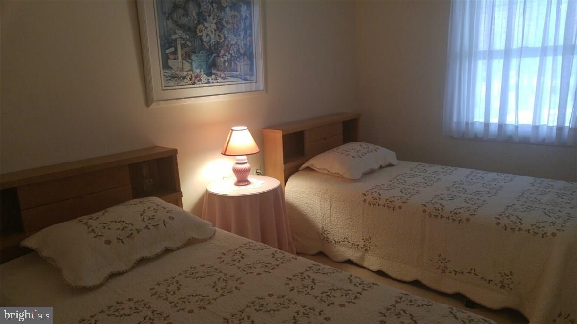 14 Sycamore Road, Unit B Manahawkin, NJ 08050 - Photo 13 of 16 Gallery Image 13