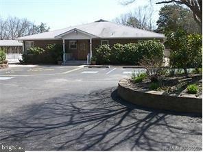 14 Sycamore Road, Unit B Manahawkin, NJ 08050 - Photo 3 of 16 Gallery Image 3