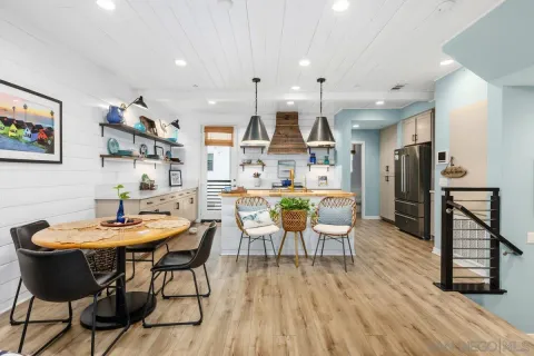 $1,285,000 | 1558 Vista Del Mar Way, Unit 3, Oceanside, CA 92054