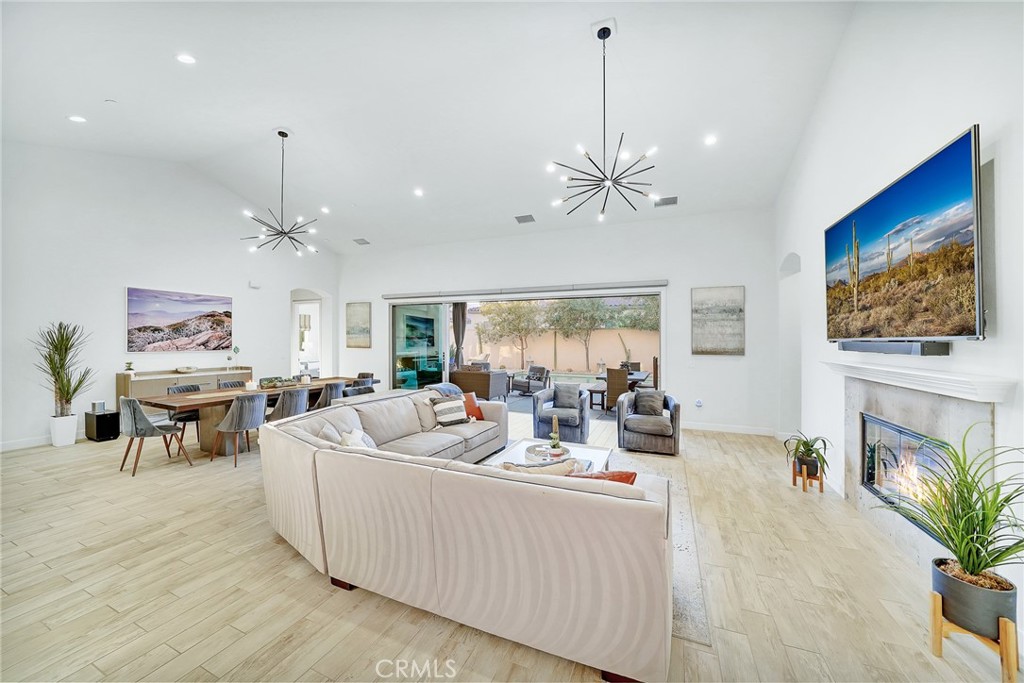 55121 Summer Lynn Court La Quinta, CA 92253 - Photo 8 of 33