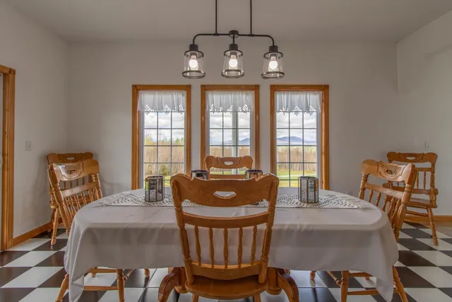 $875,000 | 1165 Vermont Rte 100, Newport Town, VT 05857