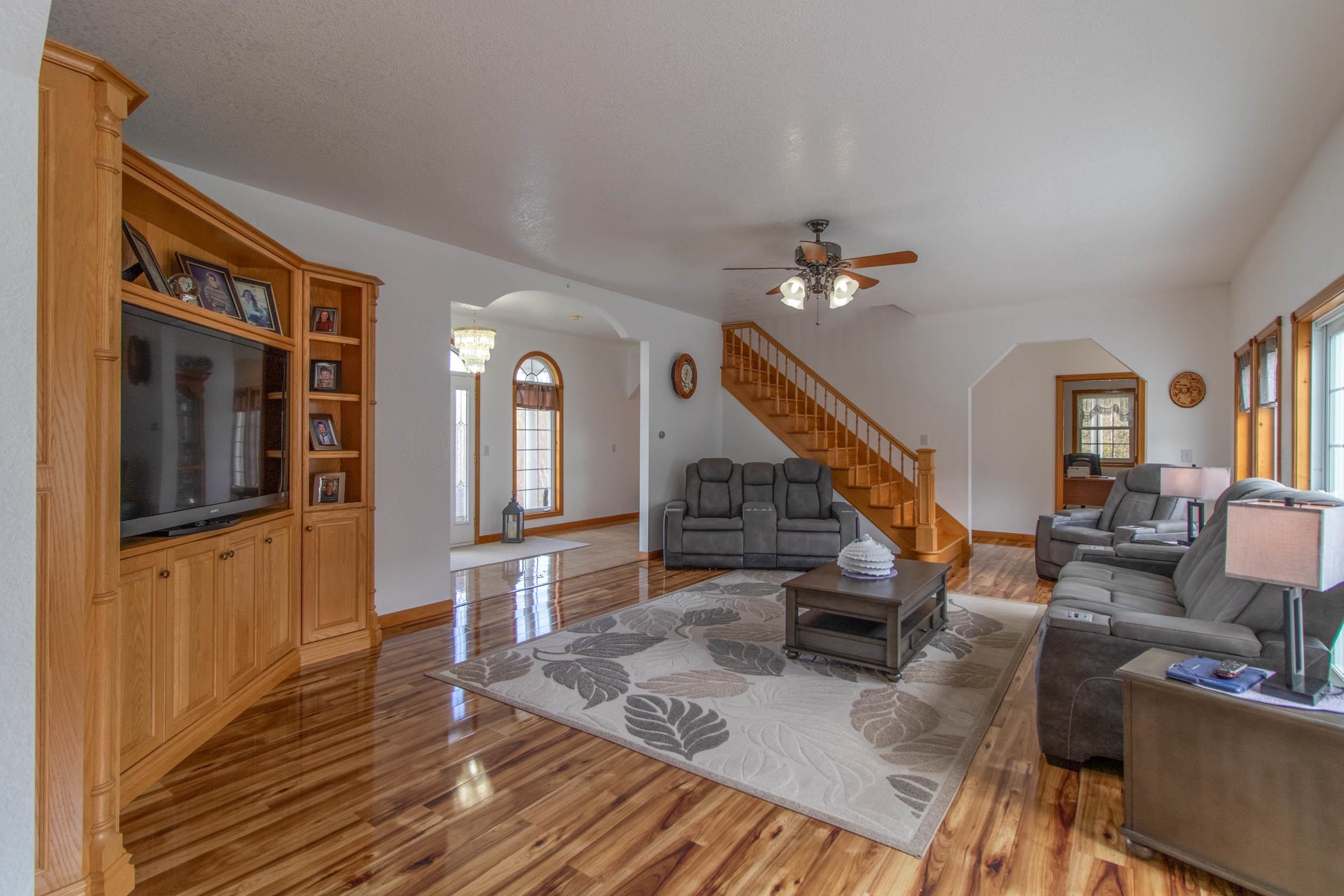 1165 Vermont Rte 100 Newport Town, VT 05857 - Photo 23 of 46